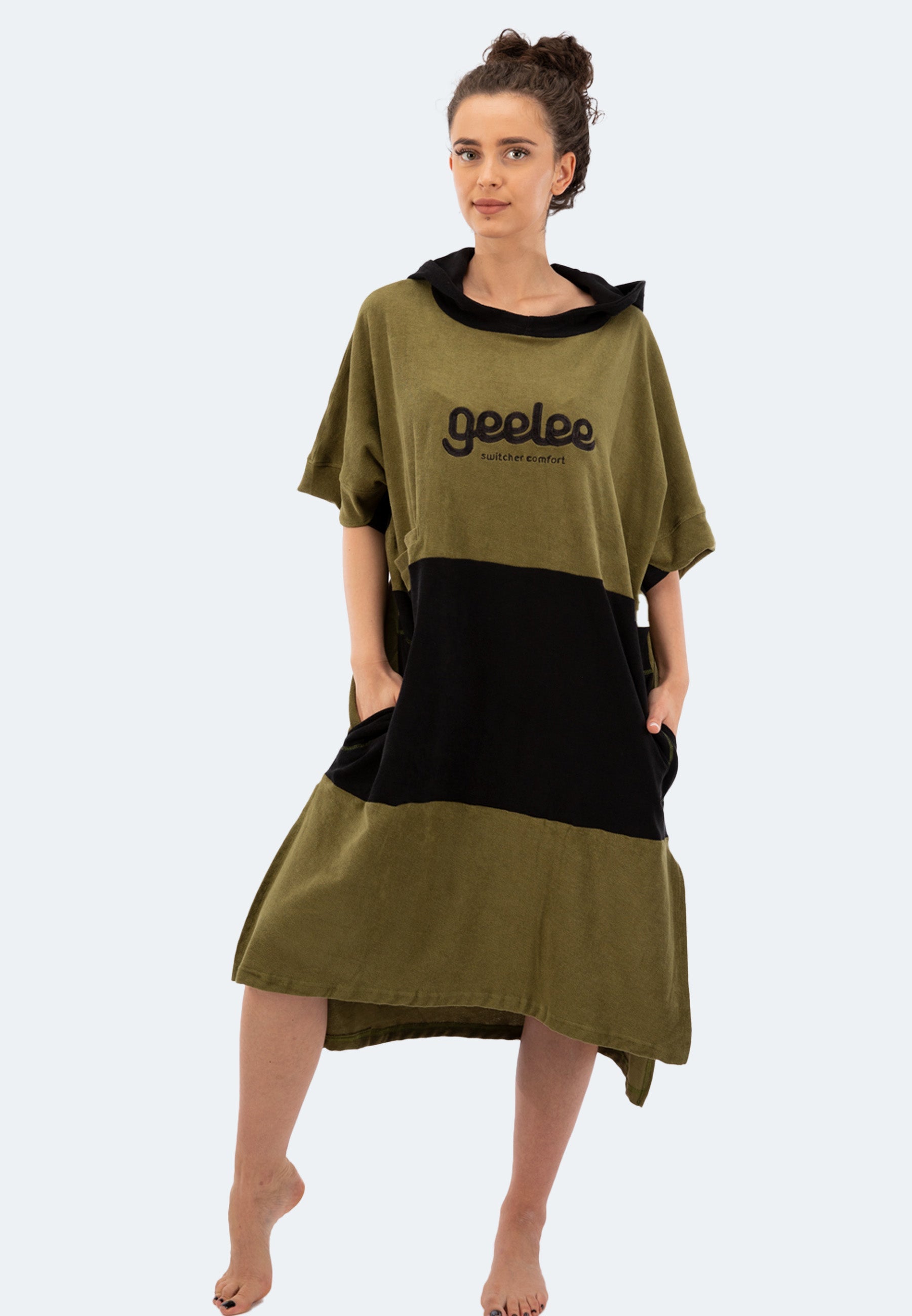 Geelee Beach Poncho